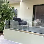 Appartamento Luxury With Garden In The Suburbs Kalamata