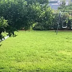 Appartamento Luxury With Garden In The Suburbs Kalamata