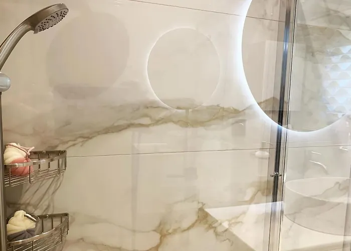 Apartamento Luxury With Garden In The Suburbs *